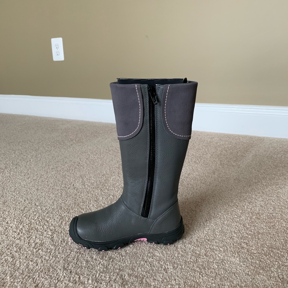 Keen toddler boots- brand new